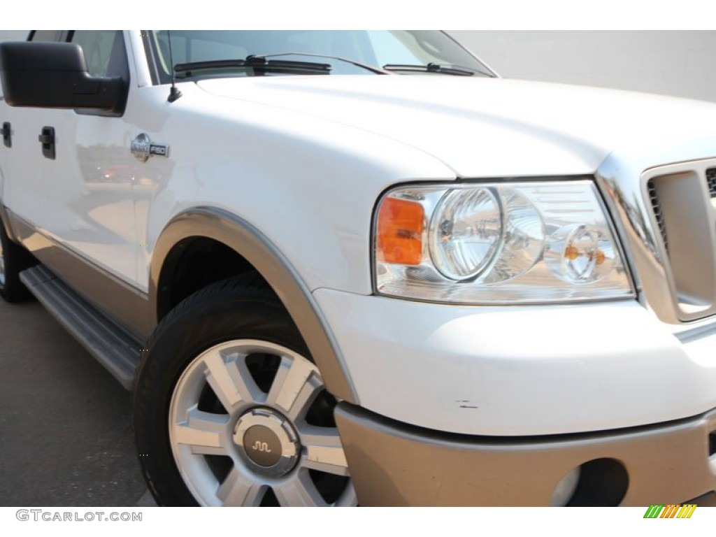 2006 F150 King Ranch SuperCrew - Oxford White / Castano Brown Leather photo #15