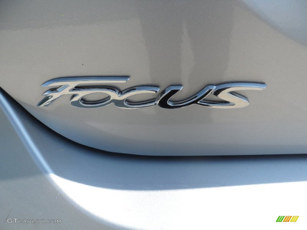 2012 Focus Titanium Sedan - Ingot Silver Metallic / Charcoal Black photo #14