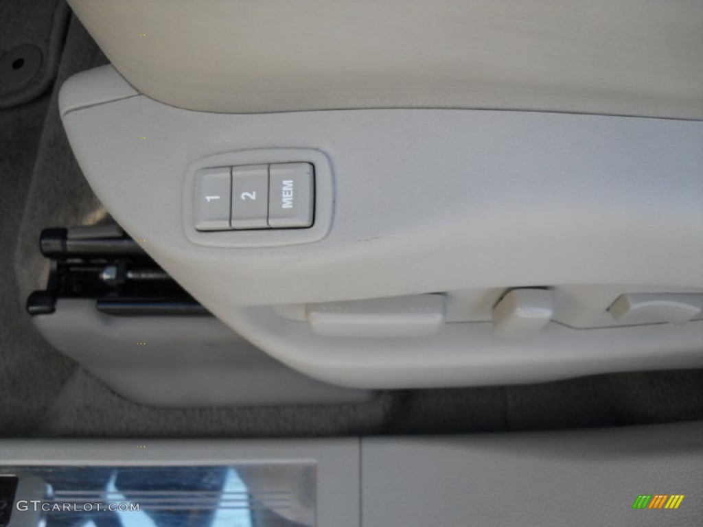 2010 SRX V6 - Black Raven / Shale/Ebony photo #8