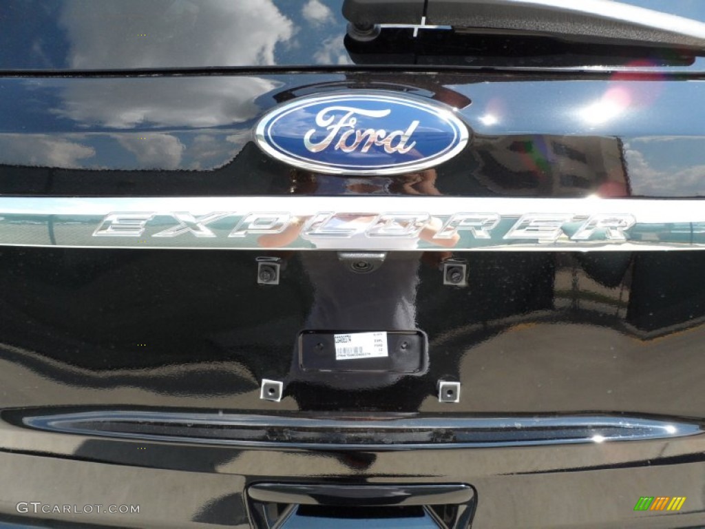 2012 Ford Explorer XLT Marks and Logos Photo #54424542