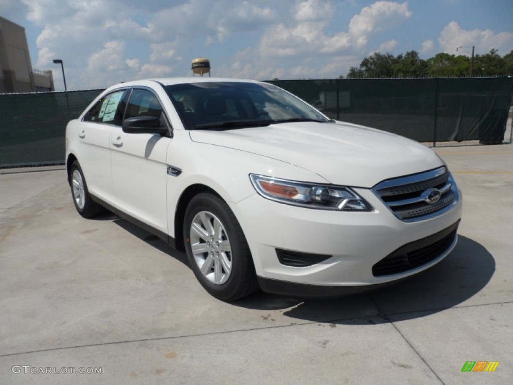 White Suede 2012 Ford Taurus SE Exterior Photo #54424767