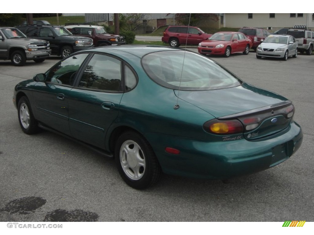 1996 Taurus GL - Pacific Green Metallic / Beige photo #8