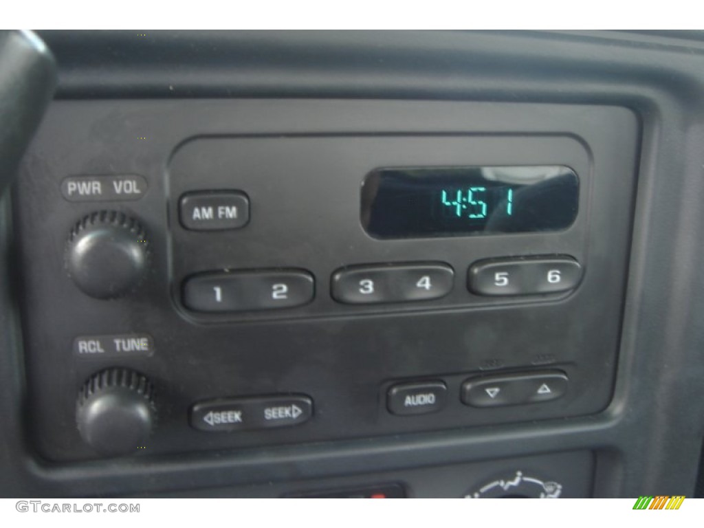 2006 Chevrolet Silverado 1500 LS Regular Cab 4x4 Audio System Photo #54425490