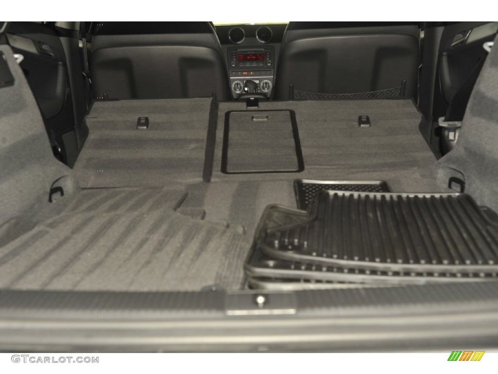 2010 Audi A3 2.0 TDI Trunk Photo #54425505