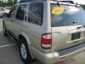 2003 Sunlit Sand Metallic Nissan Pathfinder SE 4x4  photo #8