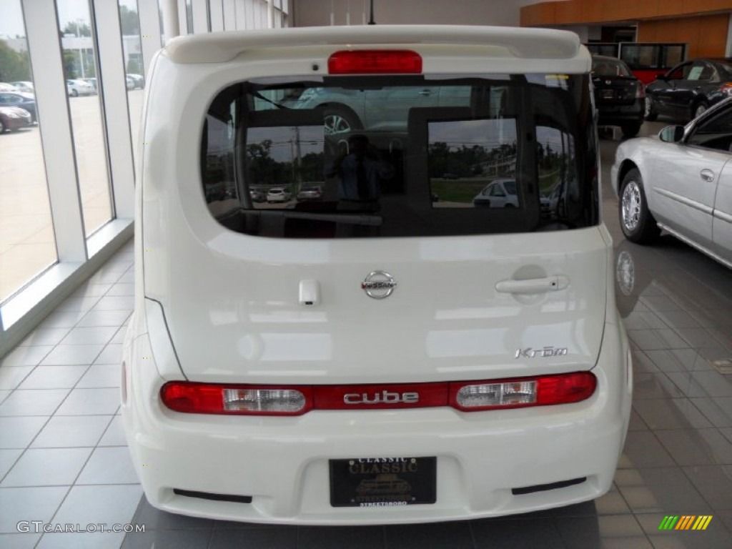 White Pearl 2010 Nissan Cube Krom Edition Exterior Photo #54428673