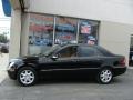 Black - C 320 Sedan Photo No. 3