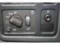 Medium Gray Controls Photo for 2004 Chevrolet Silverado 2500HD #54435177