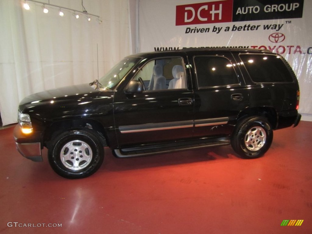 2004 Tahoe LS 4x4 - Black / Gray/Dark Charcoal photo #3