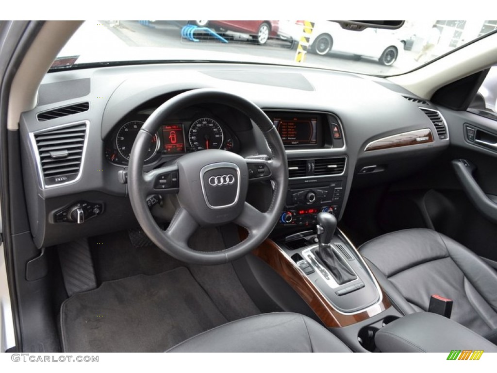 2009 Audi Q5 3.2 Premium quattro Black Dashboard Photo #54436614