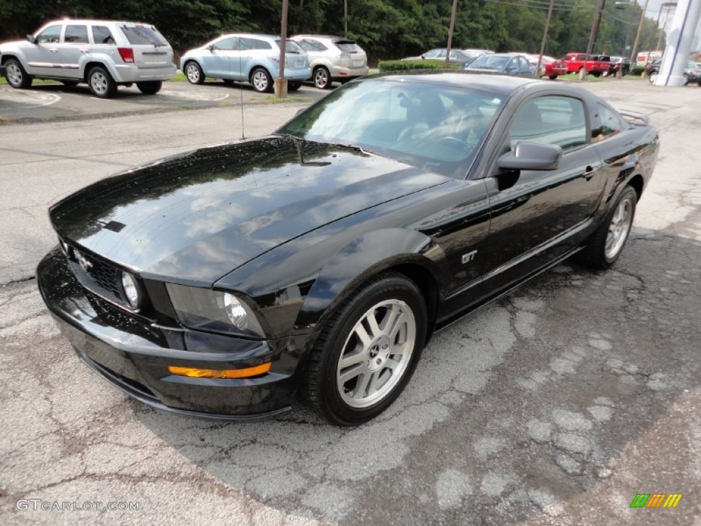 Black 2006 Ford Mustang GT Premium Coupe Exterior Photo #54437607