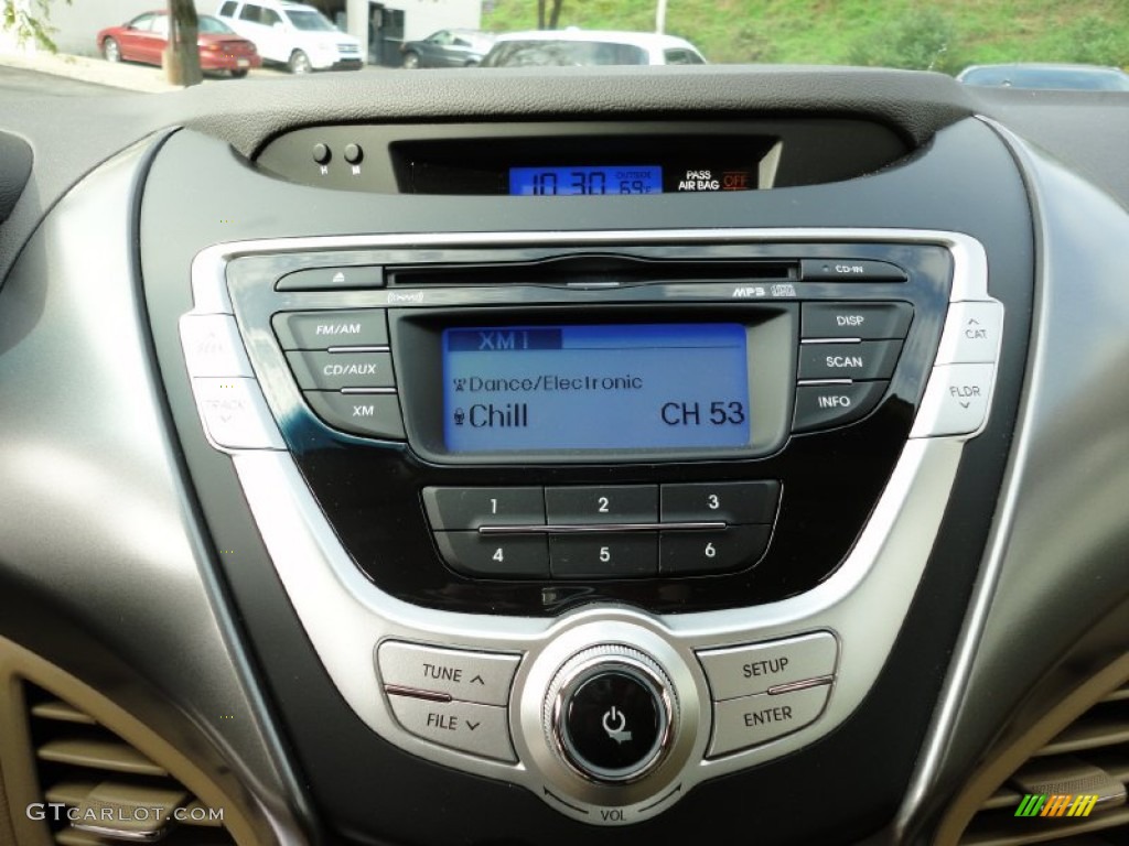 2011 Hyundai Elantra GLS Controls Photo #54438525