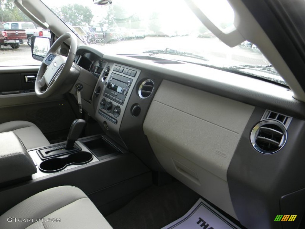 2011 Expedition XLT - Sterling Grey Metallic / Stone photo #25