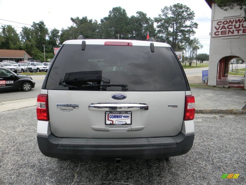 2007 Expedition XLT - Silver Birch Metallic / Charcoal Black photo #6