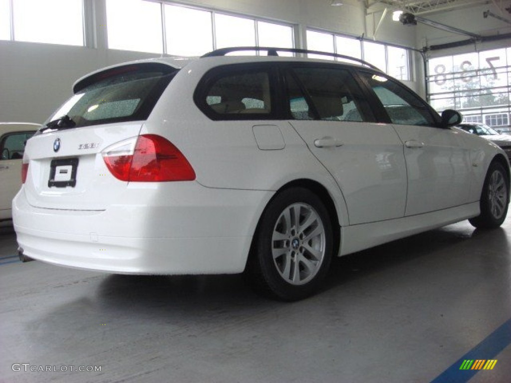 2007 3 Series 328i Wagon - Alpine White / Beige photo #3