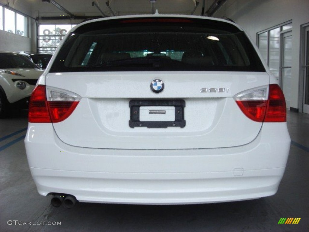 2007 3 Series 328i Wagon - Alpine White / Beige photo #4
