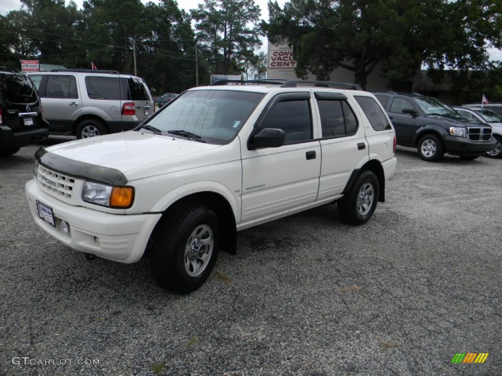 1999 Rodeo S - Cream White / Gray photo #1