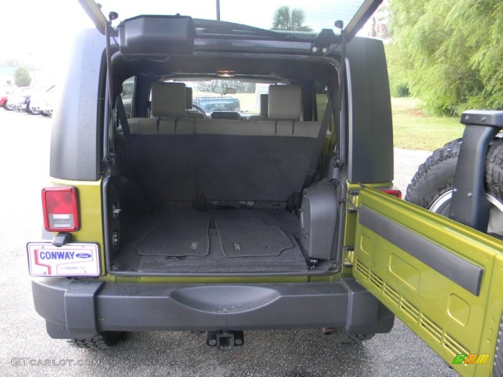 2008 Wrangler Unlimited Rubicon 4x4 - Rescue Green Metallic / Dark Khaki/Medium Khaki photo #7