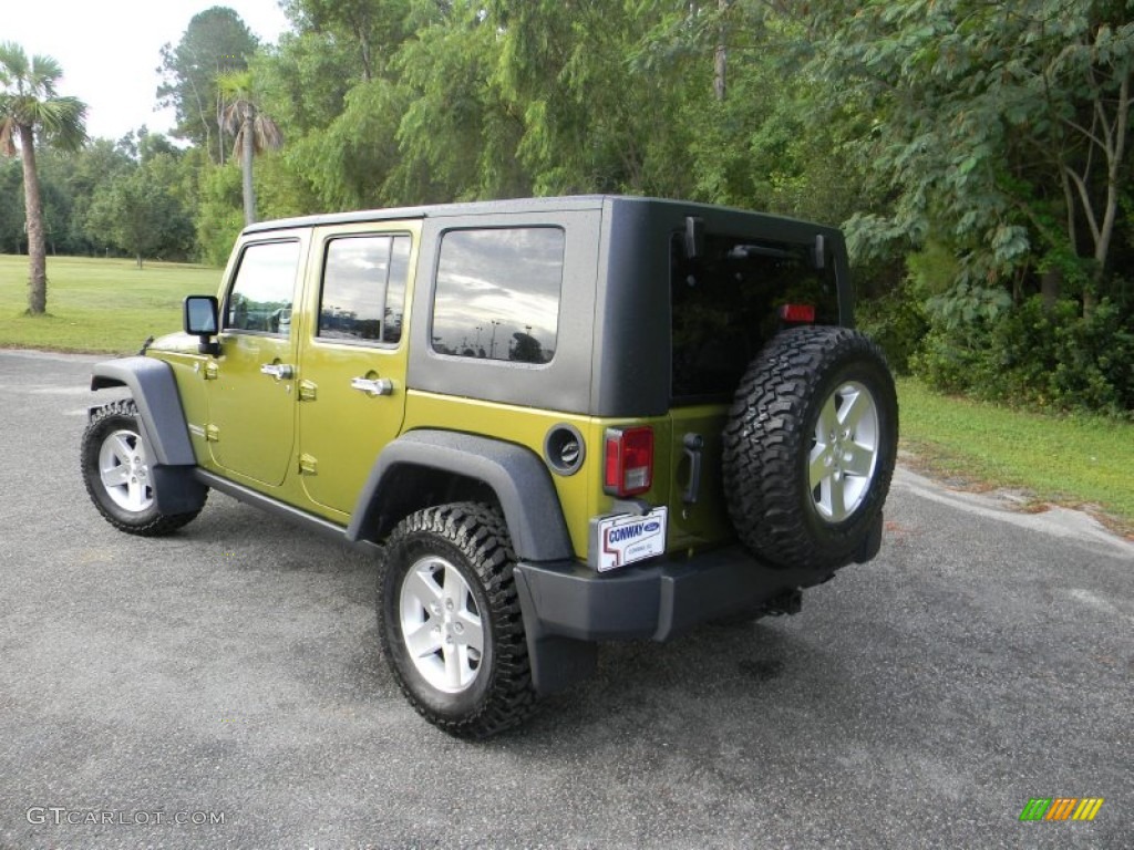 2008 Wrangler Unlimited Rubicon 4x4 - Rescue Green Metallic / Dark Khaki/Medium Khaki photo #9