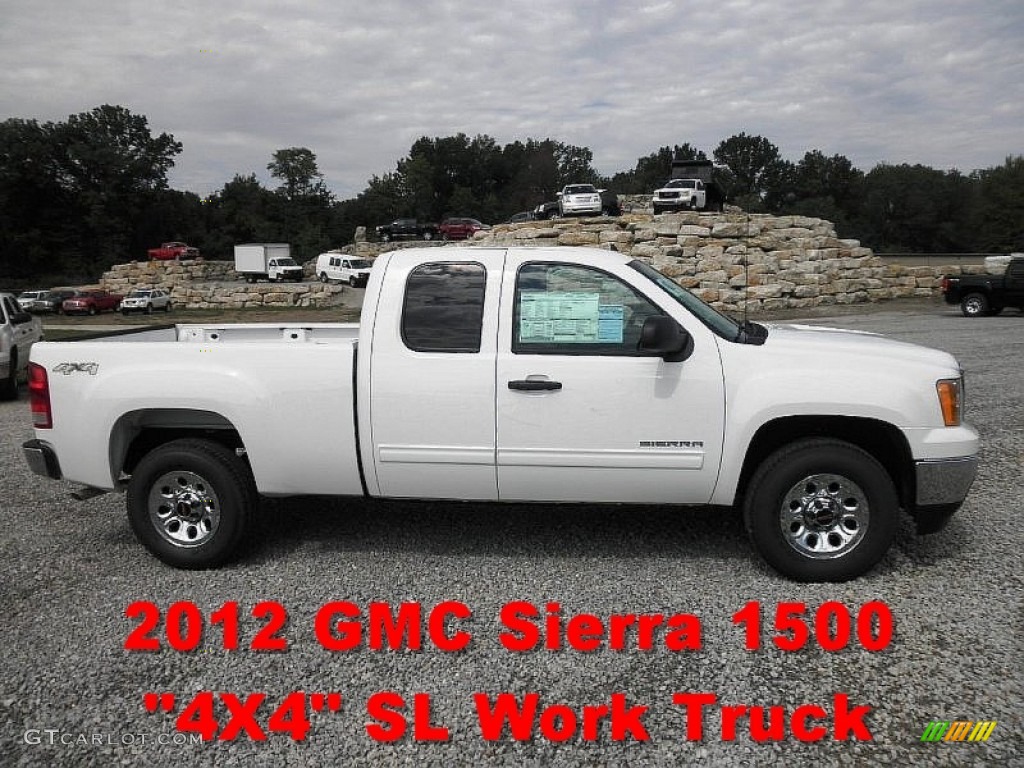 Summit White GMC Sierra 1500