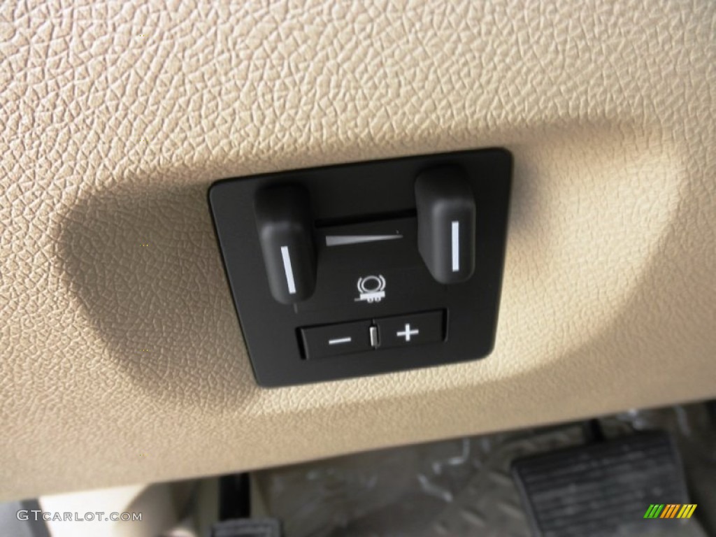 2012 GMC Sierra 1500 SLE Crew Cab 4x4 Controls Photo #54443247