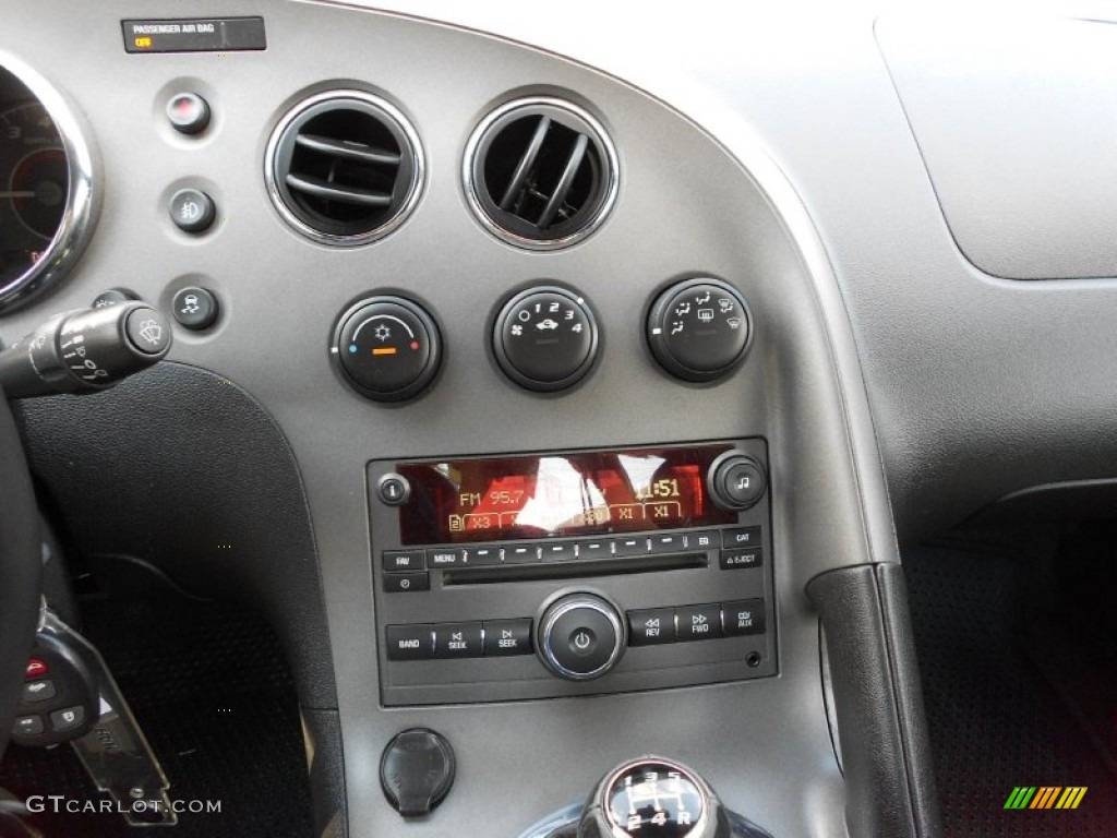 2008 Solstice GXP Roadster - Mysterious Black / Ebony photo #22