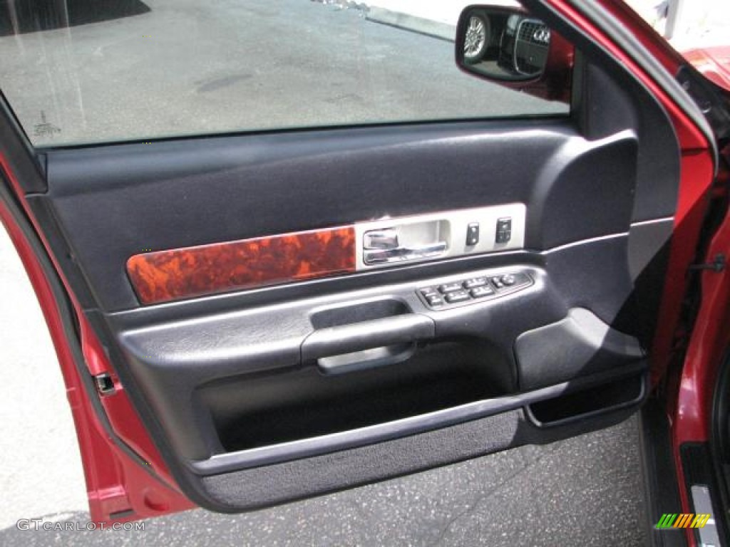 2003 LS V8 - Vivid Red Metallic / Black photo #12