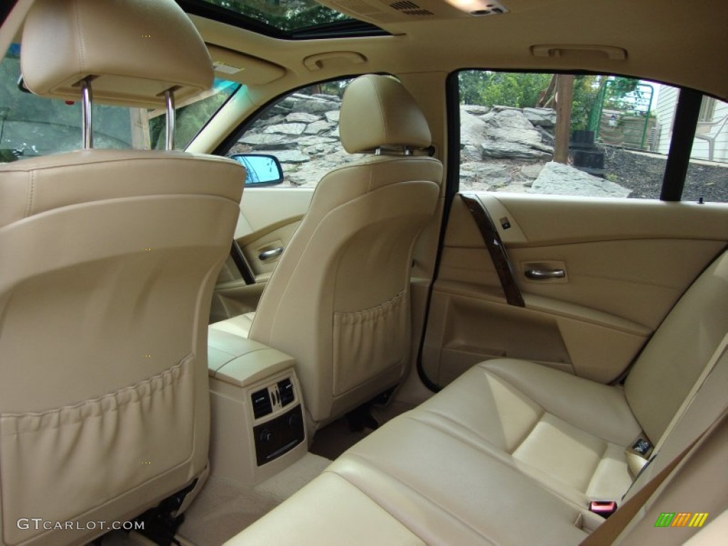 2006 5 Series 530xi Sedan - Jet Black / Beige photo #27