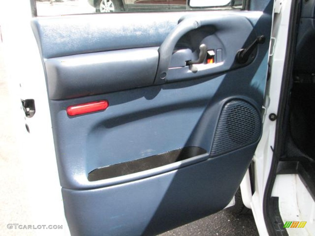 2005 Chevrolet Astro Cargo Van Blue Door Panel Photo #54448224