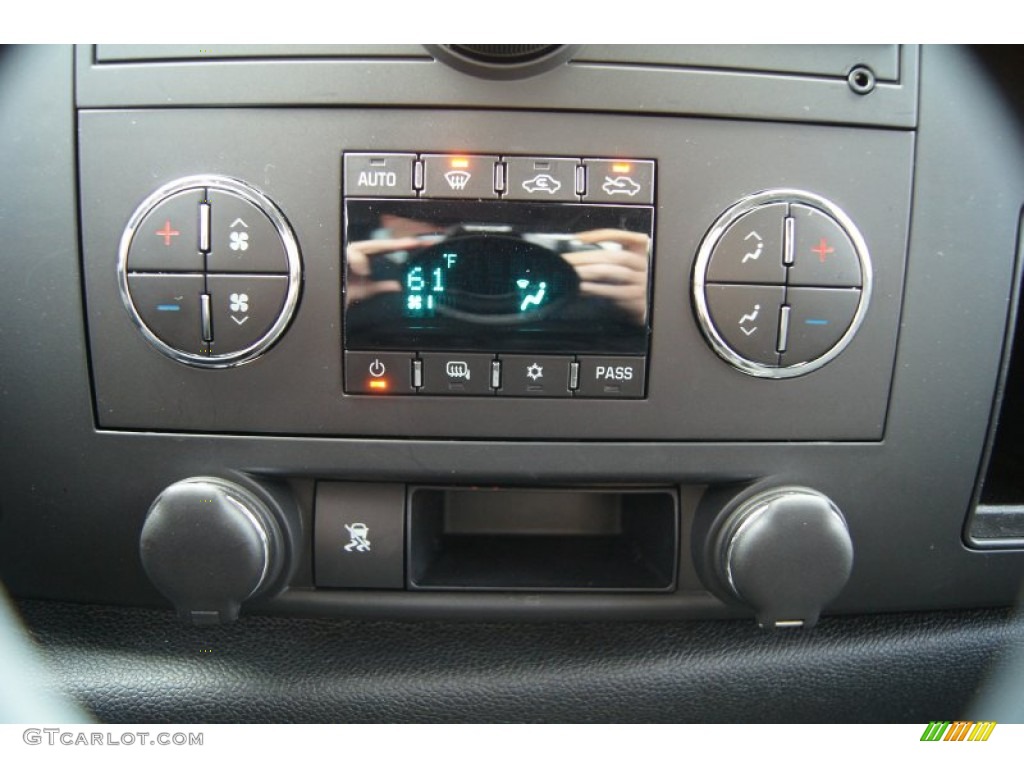 2009 Silverado 1500 LT Crew Cab 4x4 - Black / Ebony photo #32