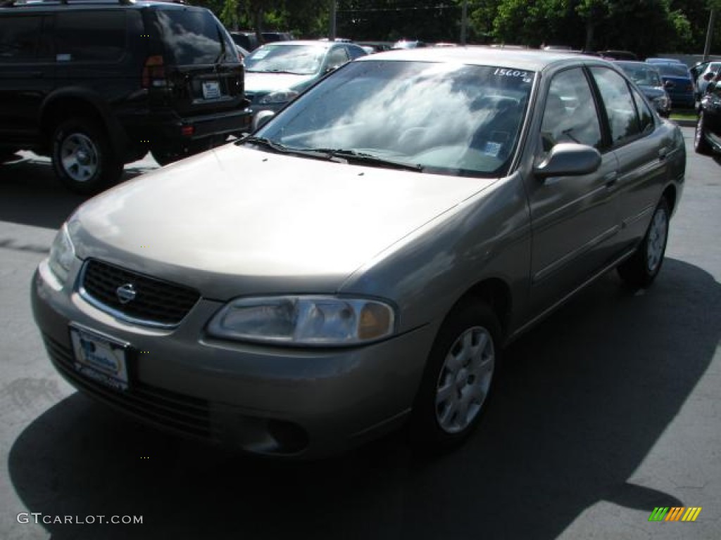 2001 Sentra GXE - Radium Silver / Stone photo #1