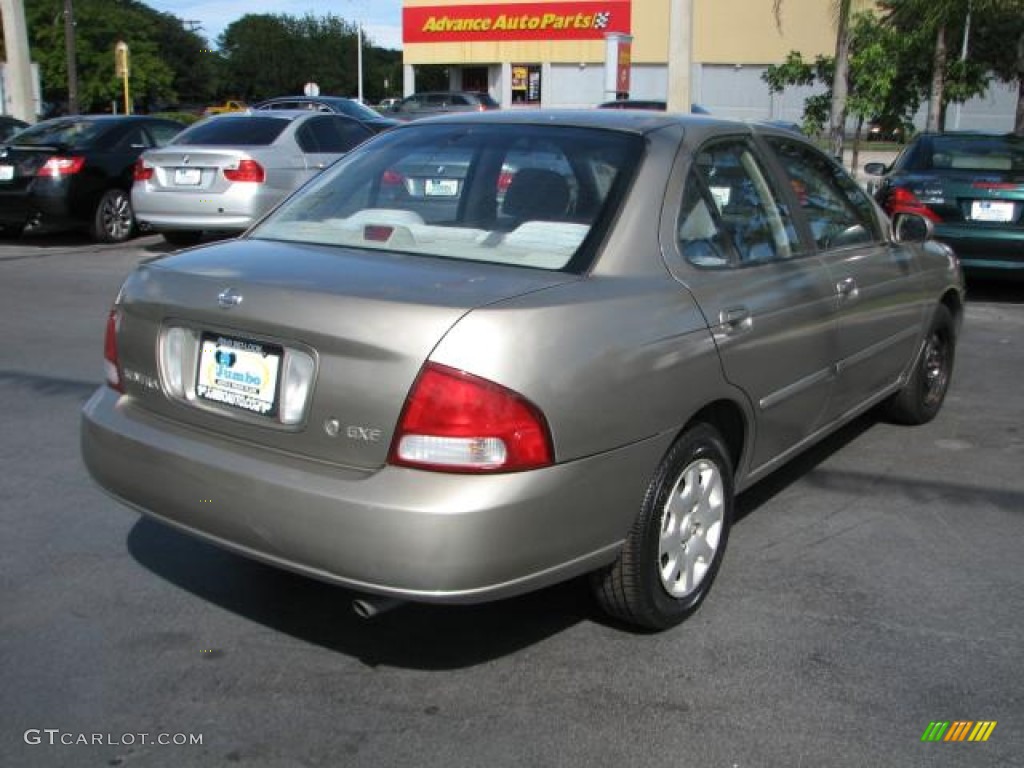 2001 Sentra GXE - Radium Silver / Stone photo #7