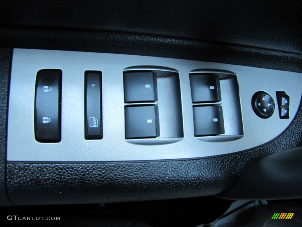 2009 Chevrolet Silverado 2500HD LT Extended Cab 4x4 Controls Photo #54448746