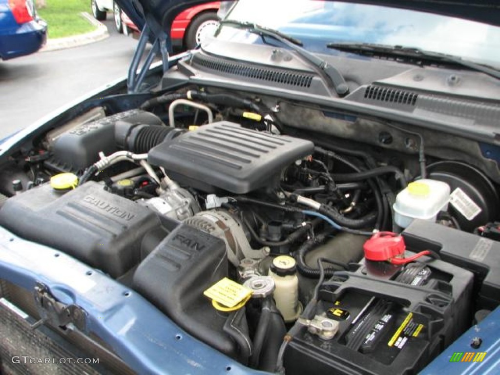 2002 Dodge Durango SLT Engine Photos