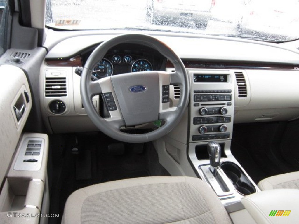 2011 Ford Flex SEL AWD Medium Light Stone Dashboard Photo #54450228
