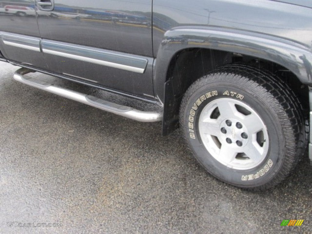 2005 Silverado 1500 Z71 Extended Cab 4x4 - Dark Gray Metallic / Tan photo #3