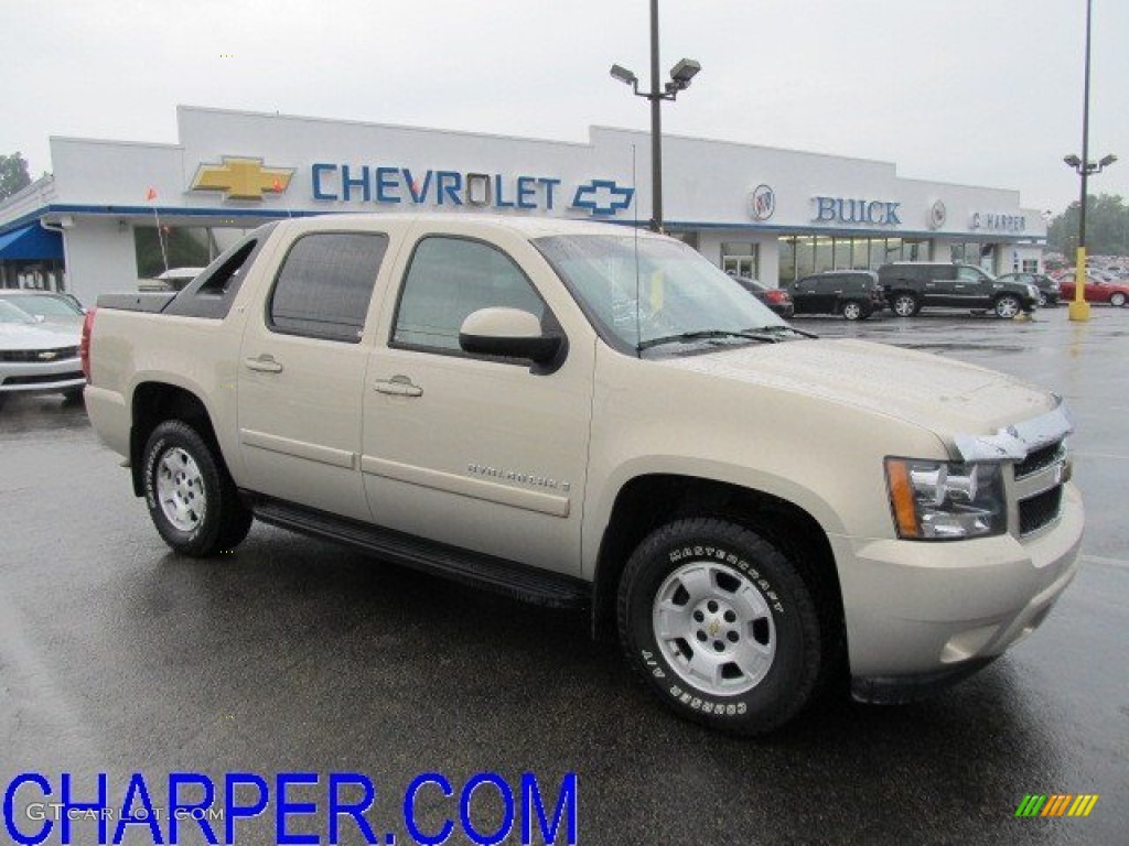 2008 Avalanche LT 4x4 - Gold Mist Metallic / Ebony/Light Cashmere photo #1