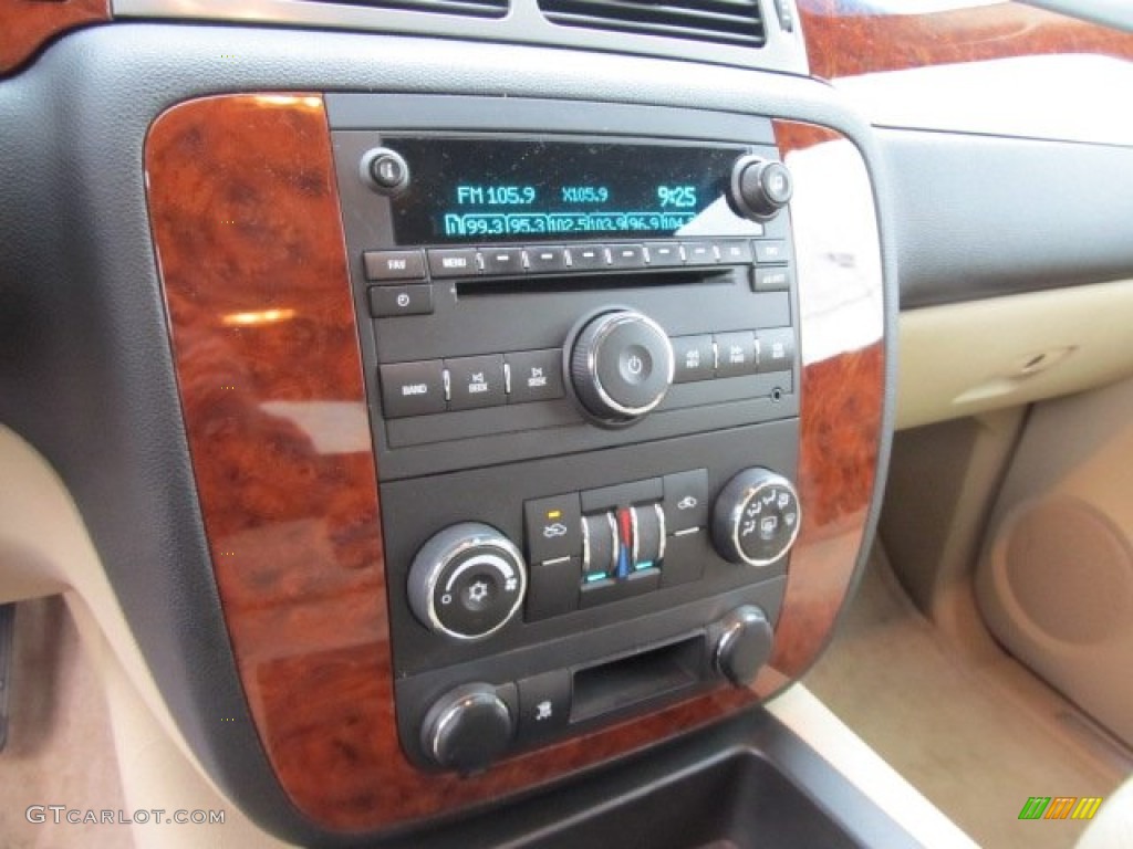 2008 Chevrolet Avalanche LT 4x4 Controls Photo #54453450