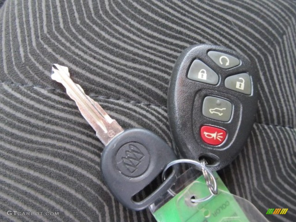 2009 Buick Enclave CX AWD Keys Photo #54453648