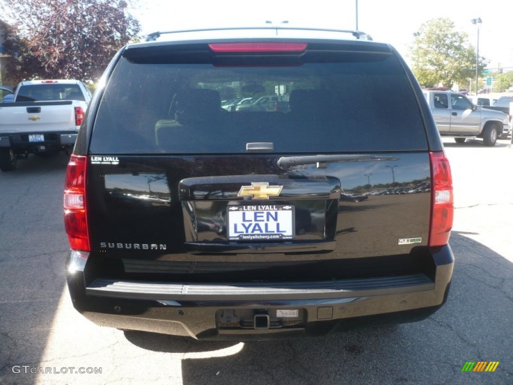 2010 Suburban LT 4x4 - Black / Light Titanium/Dark Titanium photo #5
