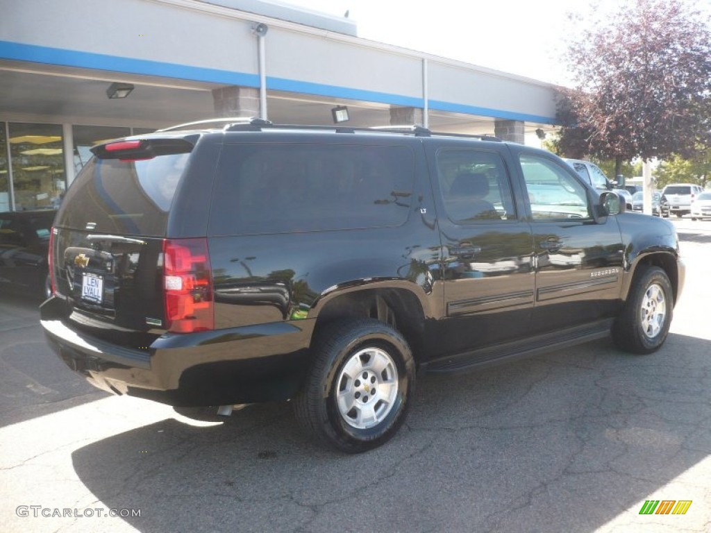 2010 Suburban LT 4x4 - Black / Light Titanium/Dark Titanium photo #6