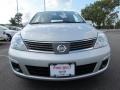 Brillant Silver - Versa 1.8 S Hatchback Photo No. 2