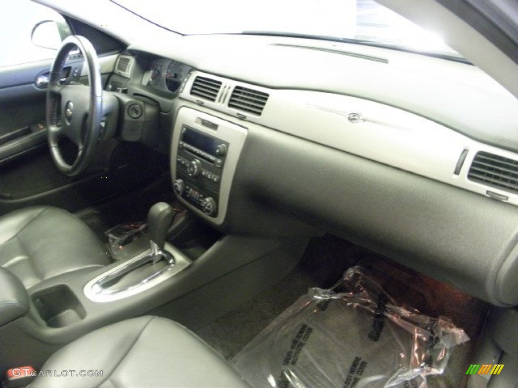 2008 Chevrolet Impala LTZ Ebony Black Dashboard Photo #54456423