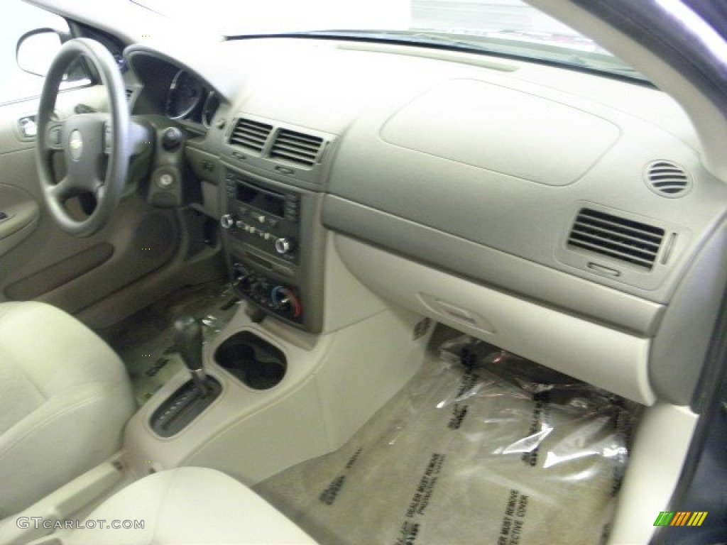 2005 Chevrolet Cobalt Sedan Gray Dashboard Photo #54457110