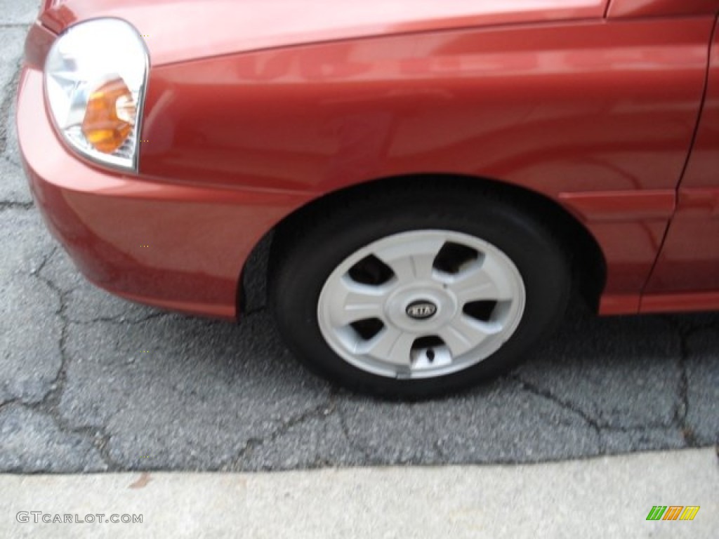 2005 Rio Cinco Hatchback - Cinnamon / Beige photo #11
