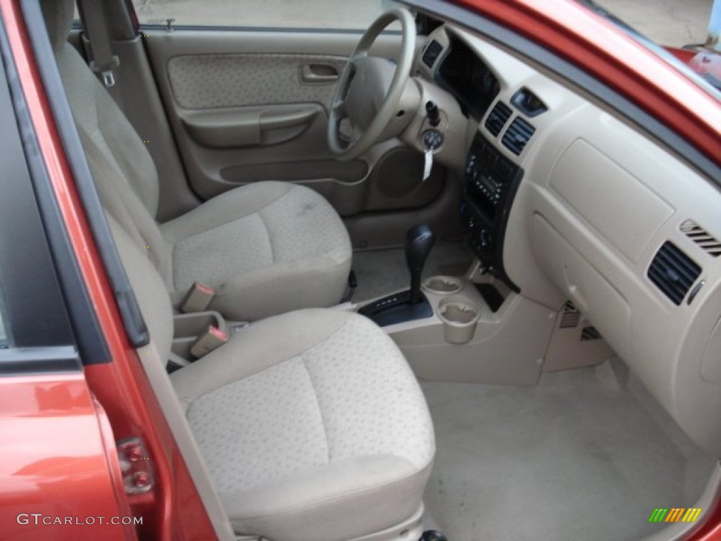 2005 Rio Cinco Hatchback - Cinnamon / Beige photo #20
