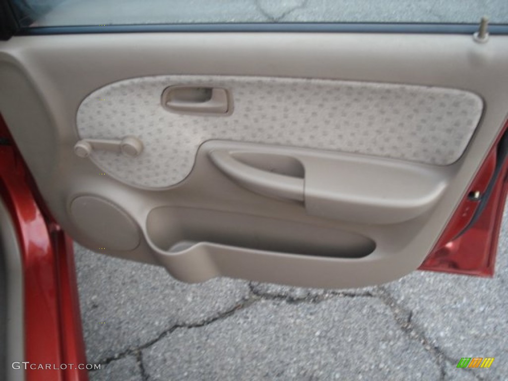 2005 Rio Cinco Hatchback - Cinnamon / Beige photo #21