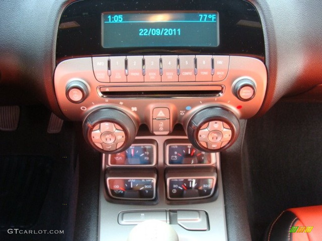 2010 Chevrolet Camaro SS/RS Coupe Controls Photo #54458253