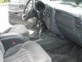 Medium Gray Interior Photo for 2002 Chevrolet Blazer #54458268