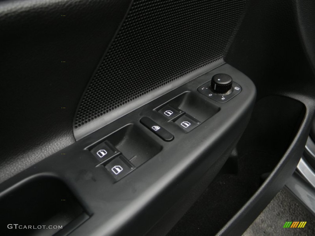 2010 Jetta TDI Sedan - Platinum Grey Metallic / Titan Black photo #18